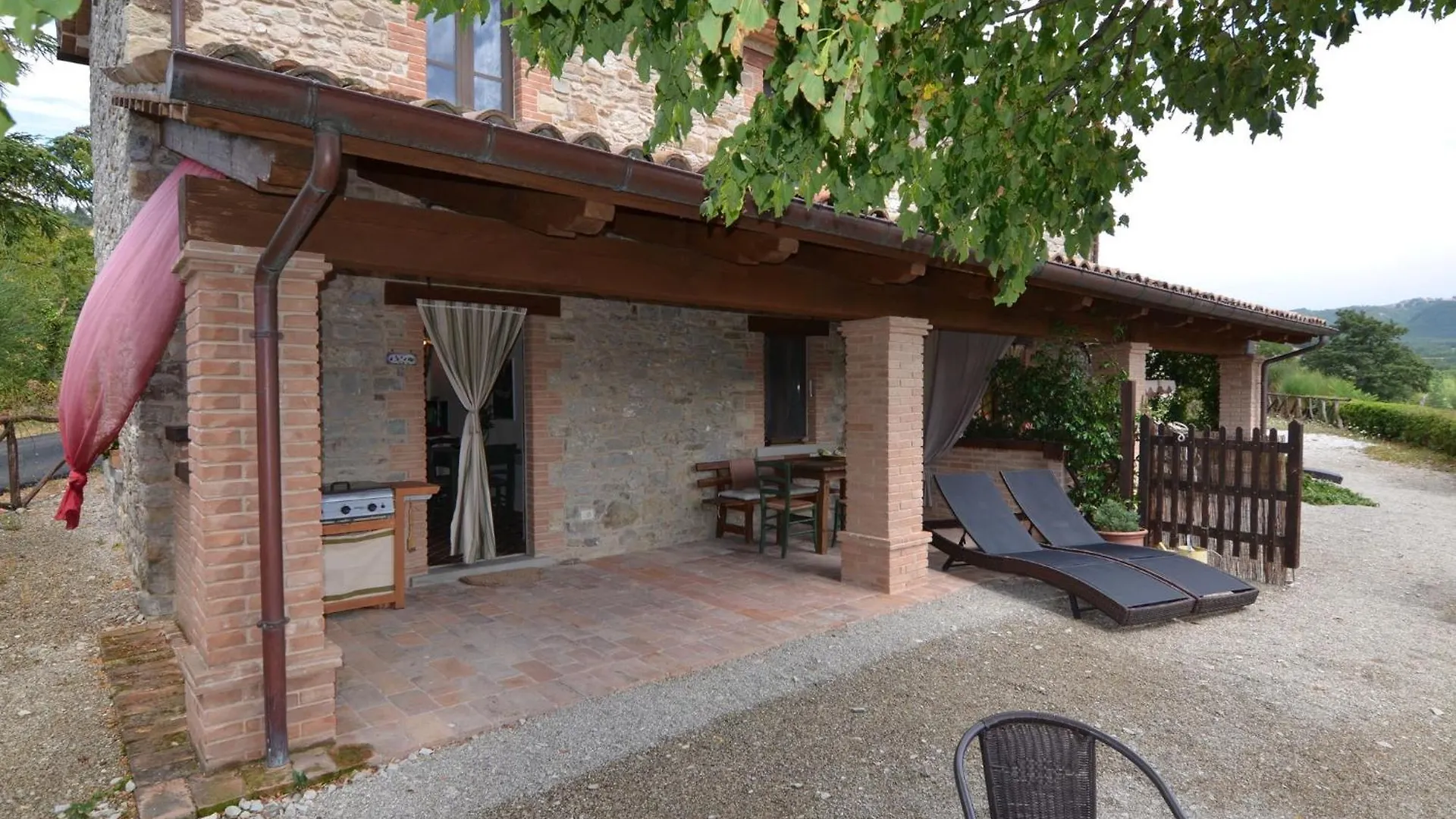 Cozy Apartment With Garden Patio Storage Deckchairs Bbq Pennabilli